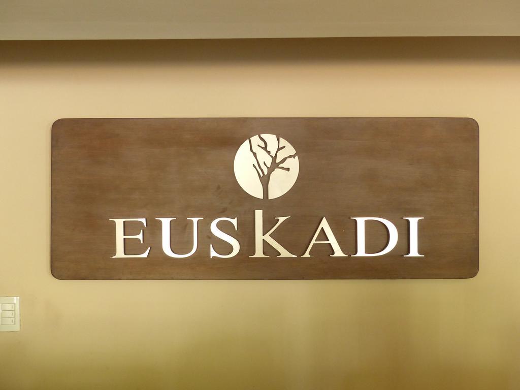 Euskadi Hotel General Pico Kültér fotó