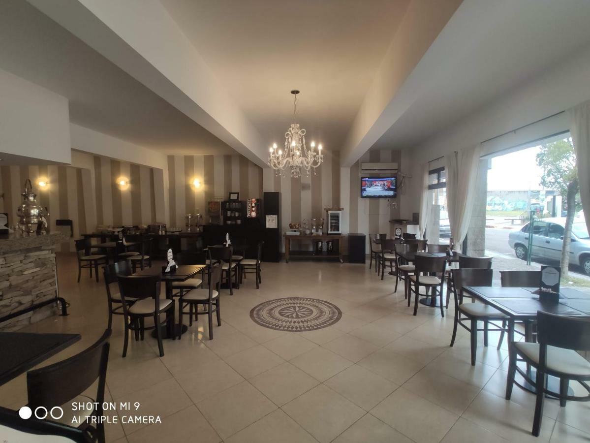 Euskadi Hotel General Pico Kültér fotó